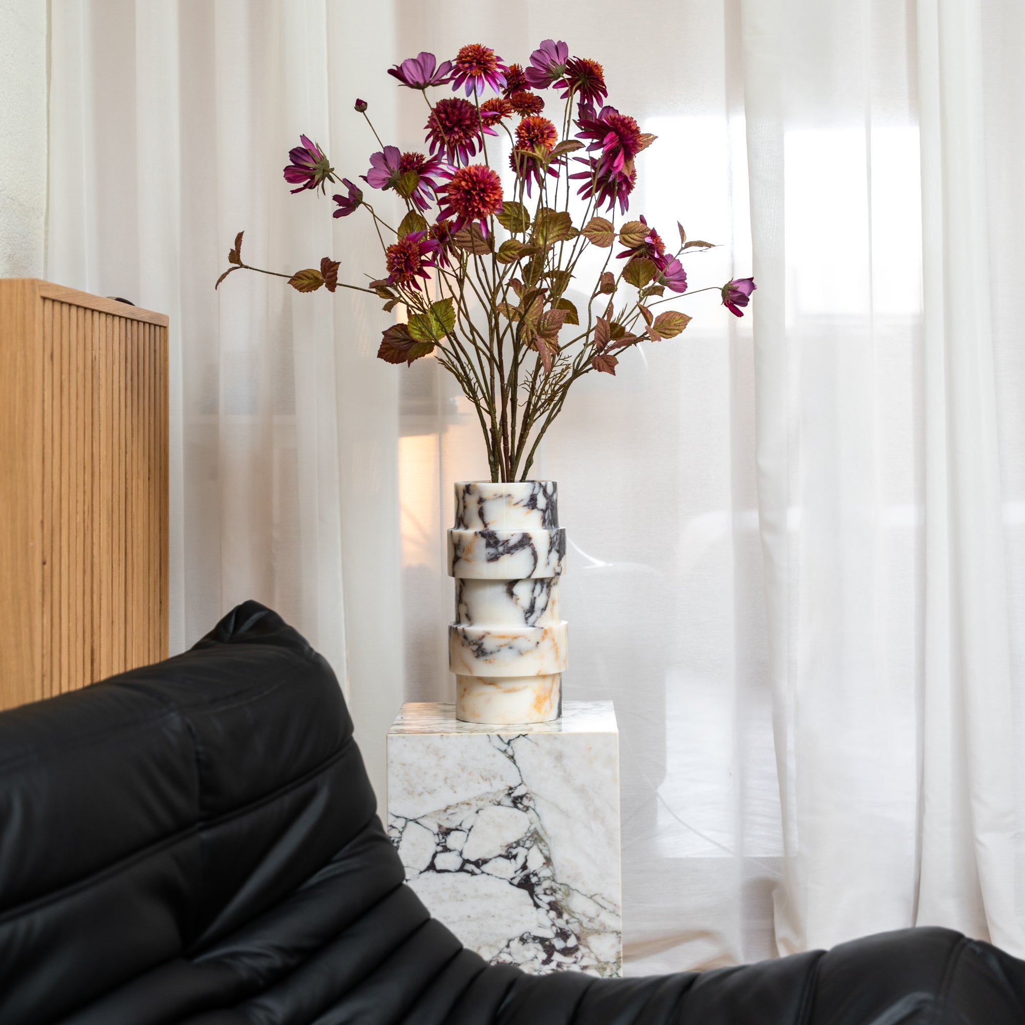 Calacatta Marble Object 'Vida'