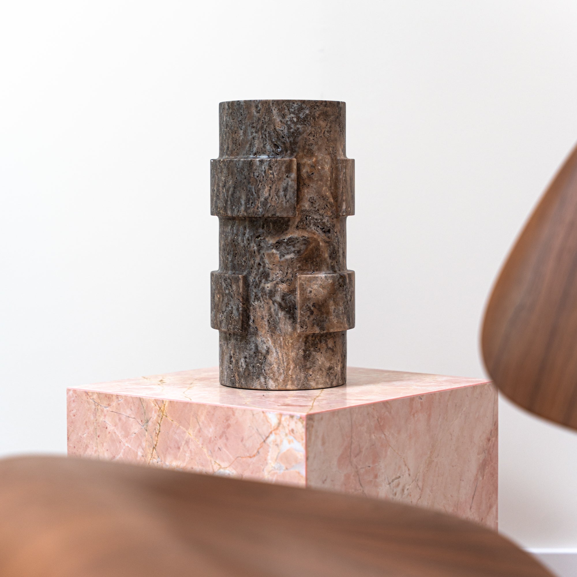 Silver Travertine Vase 'Vida'