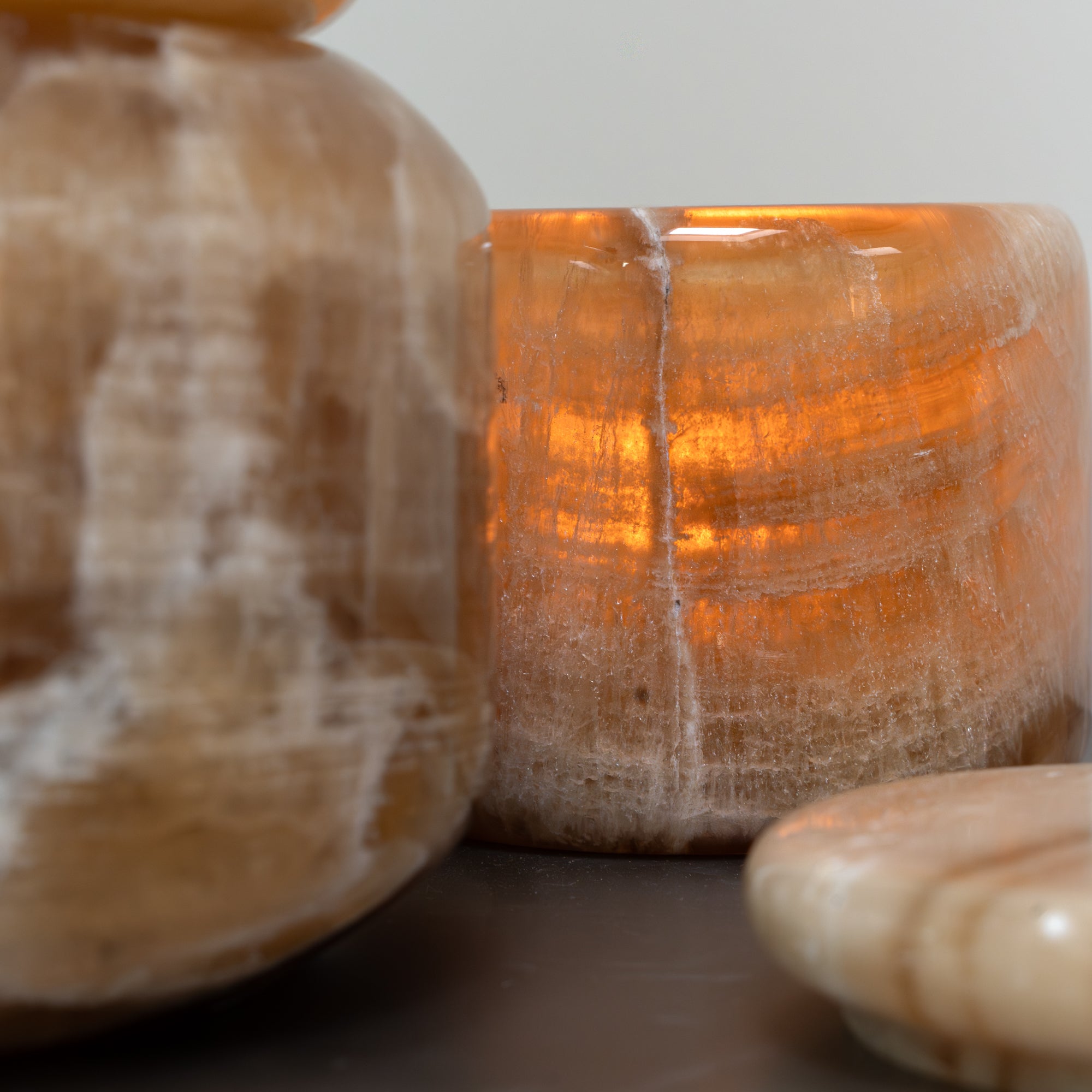 Brown Onyx Deco Pot 'Honey 150'