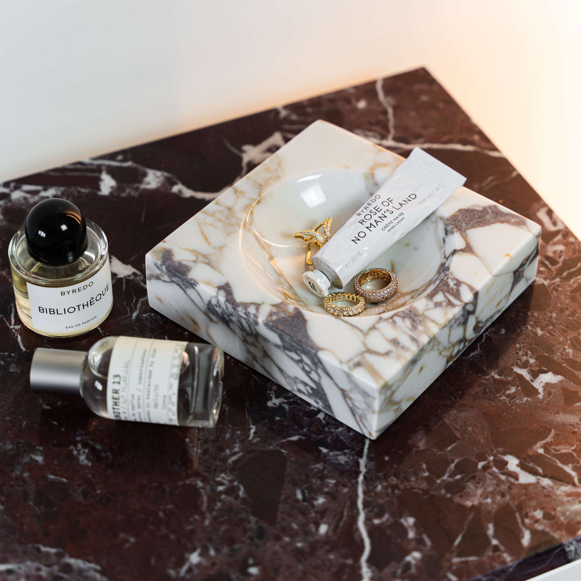 Calacatta Marble Table Piece