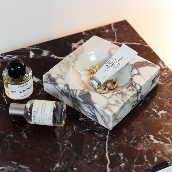 Calacatta Marble Table Piece