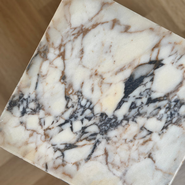 Stoned, not wasted: Side table 'SOHO Broome'