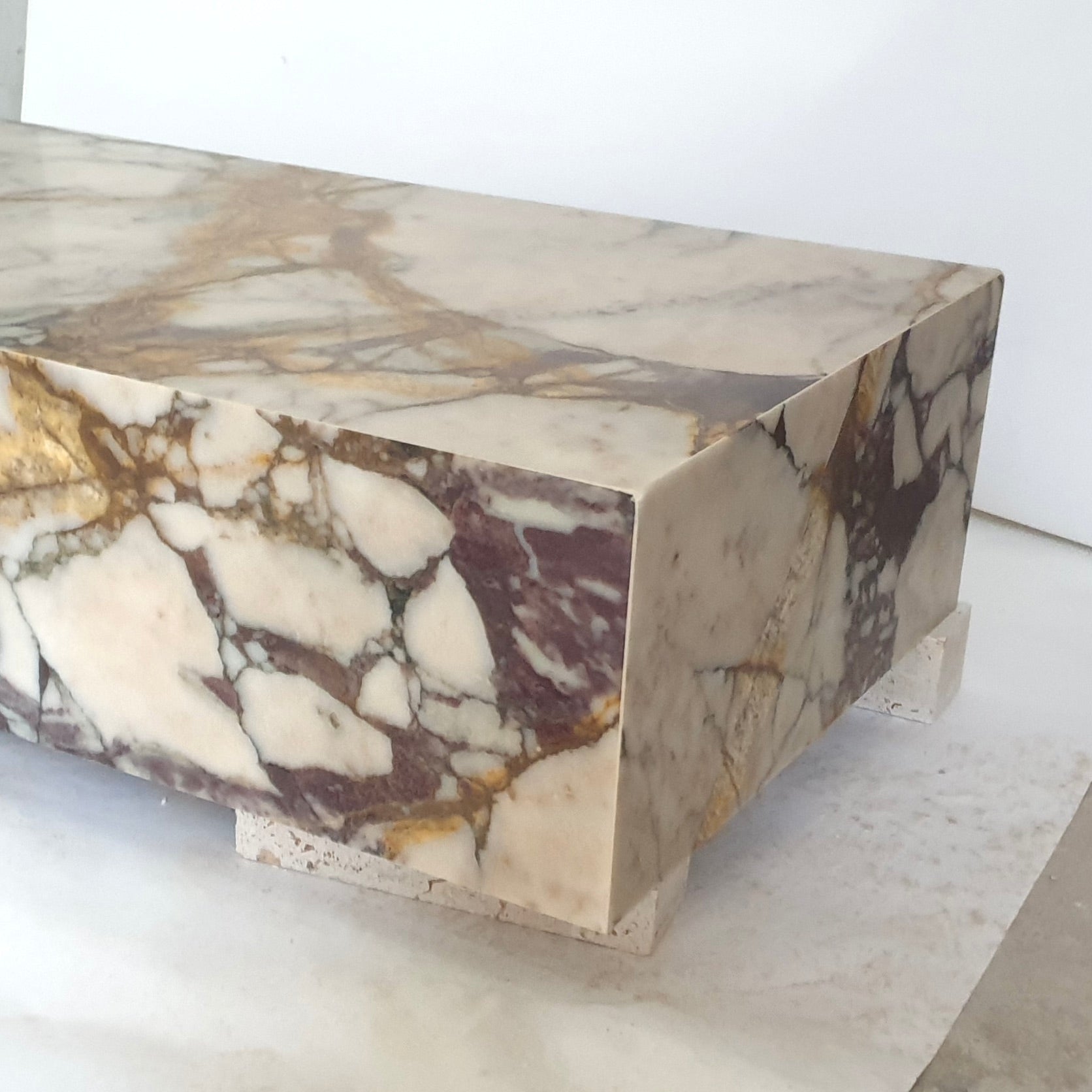 Stoned, not wasted: Coffee table 'SOHO Grand' #1