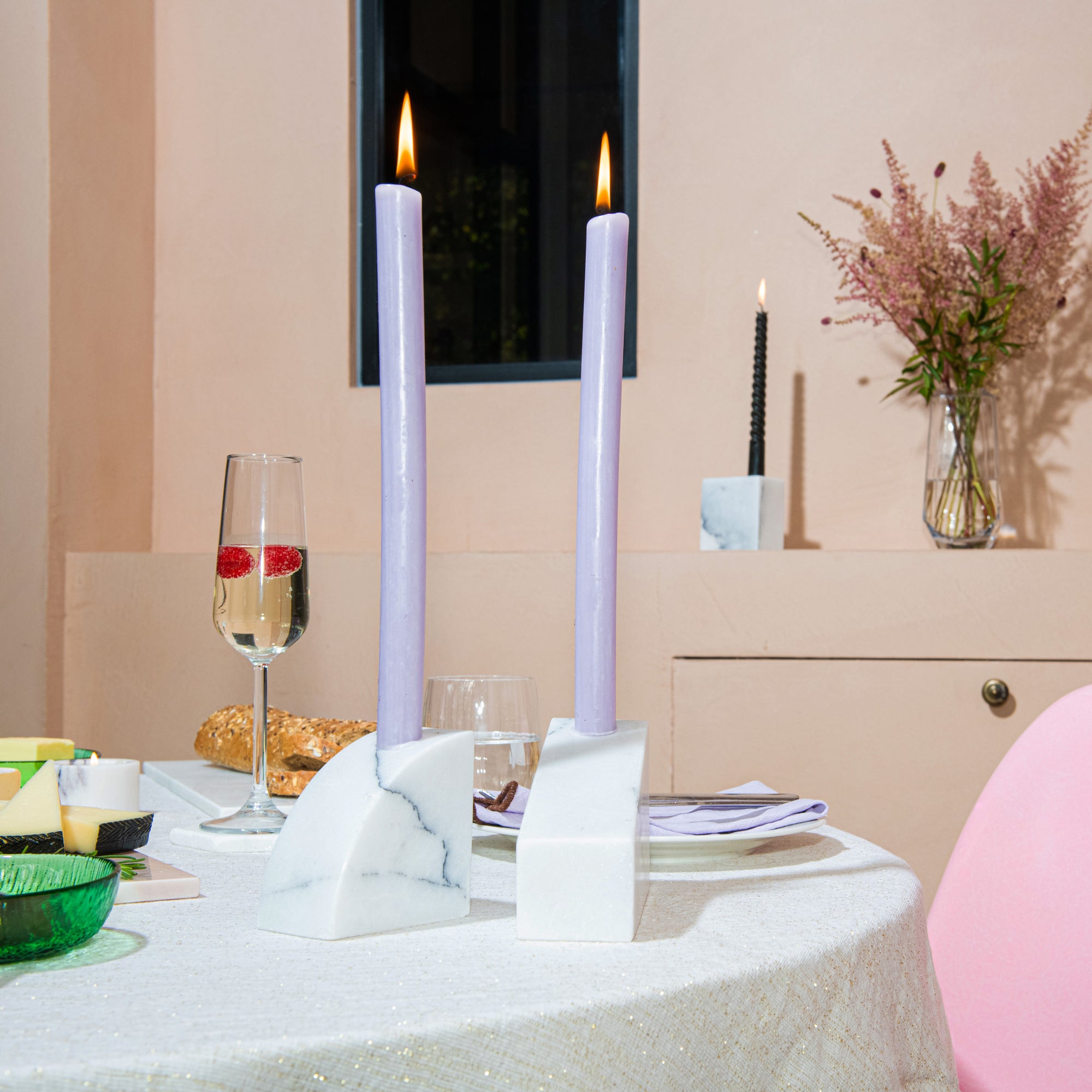 Stoned, not wasted: Bold White Marble Candle Holder 'Nova'